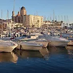 Vakantiehuis Maison Saint-raphael - Les Vignes *