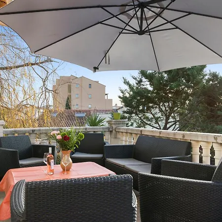 펜션 Maison Saint-raphael - Les Vignes